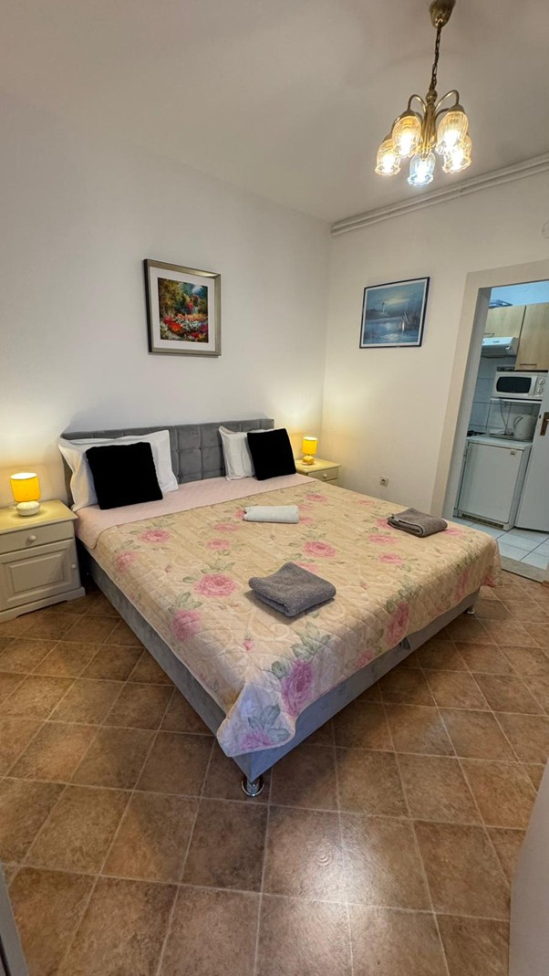 A5 apartman - Apartmani Babaja 